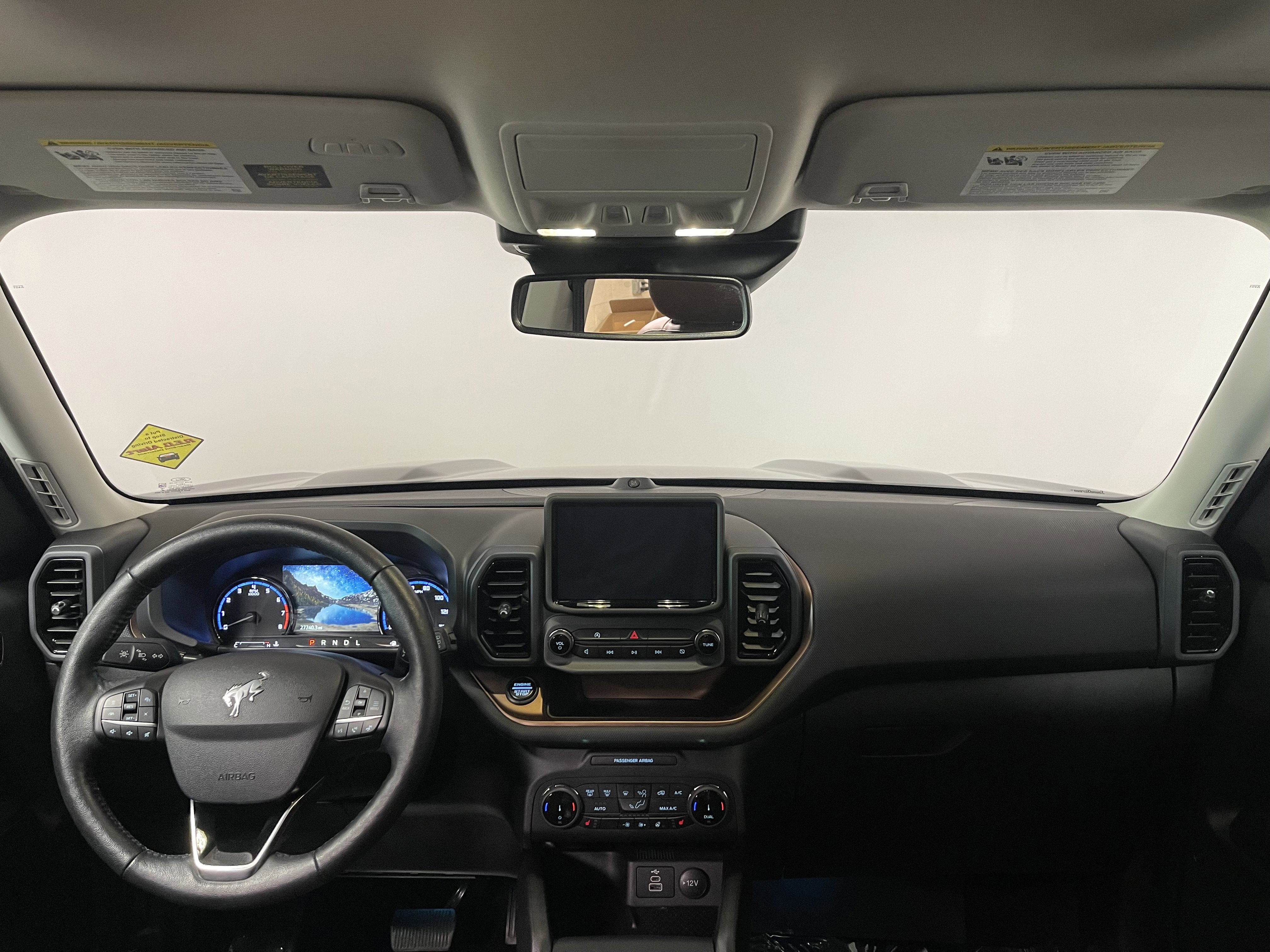 Used 2023 Ford Bronco Sport Outer Banks w/ Tech Package image 18