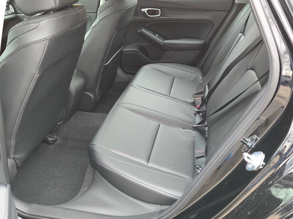 New 2026 Acura Integra FWD image 18