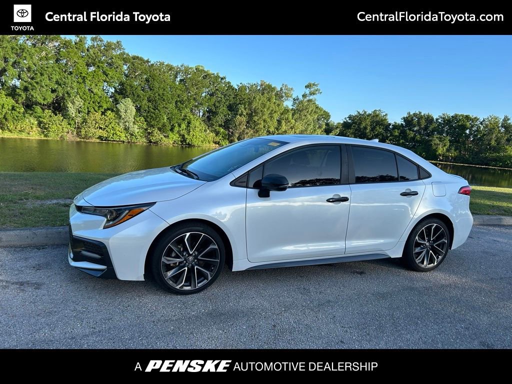 Used 2022 Toyota Corolla SE w/ SE Premium Package FWD image 1