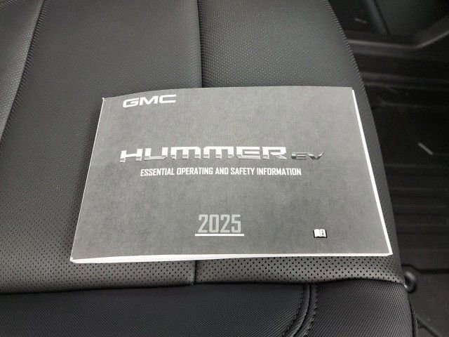 New 2025 GMC Hummer EV 3X image 33