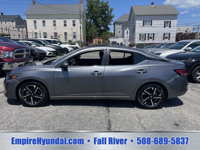 Used 2024 Nissan Sentra SV FWD image 10