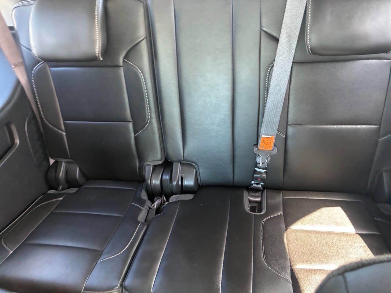 Used 2016 GMC Yukon Denali w/ Open Road Package image 8