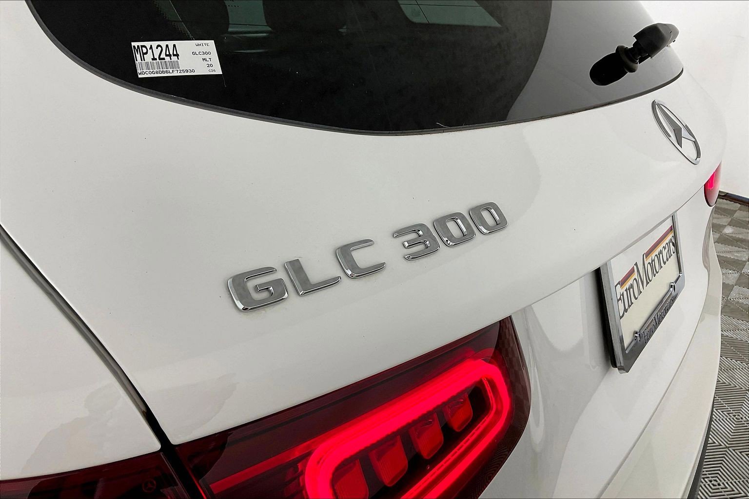 Used 2020 Mercedes-Benz GLC 300 image 8