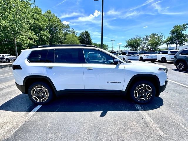 New 2026 Jeep Cherokee Laredo AWD/4WD image 7