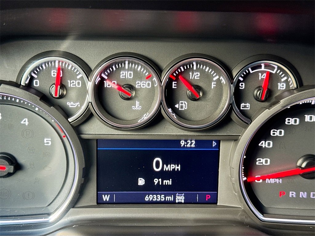 Used 2021 Chevrolet Silverado 2500 LTZ w/ LTZ Convenience Package image 18