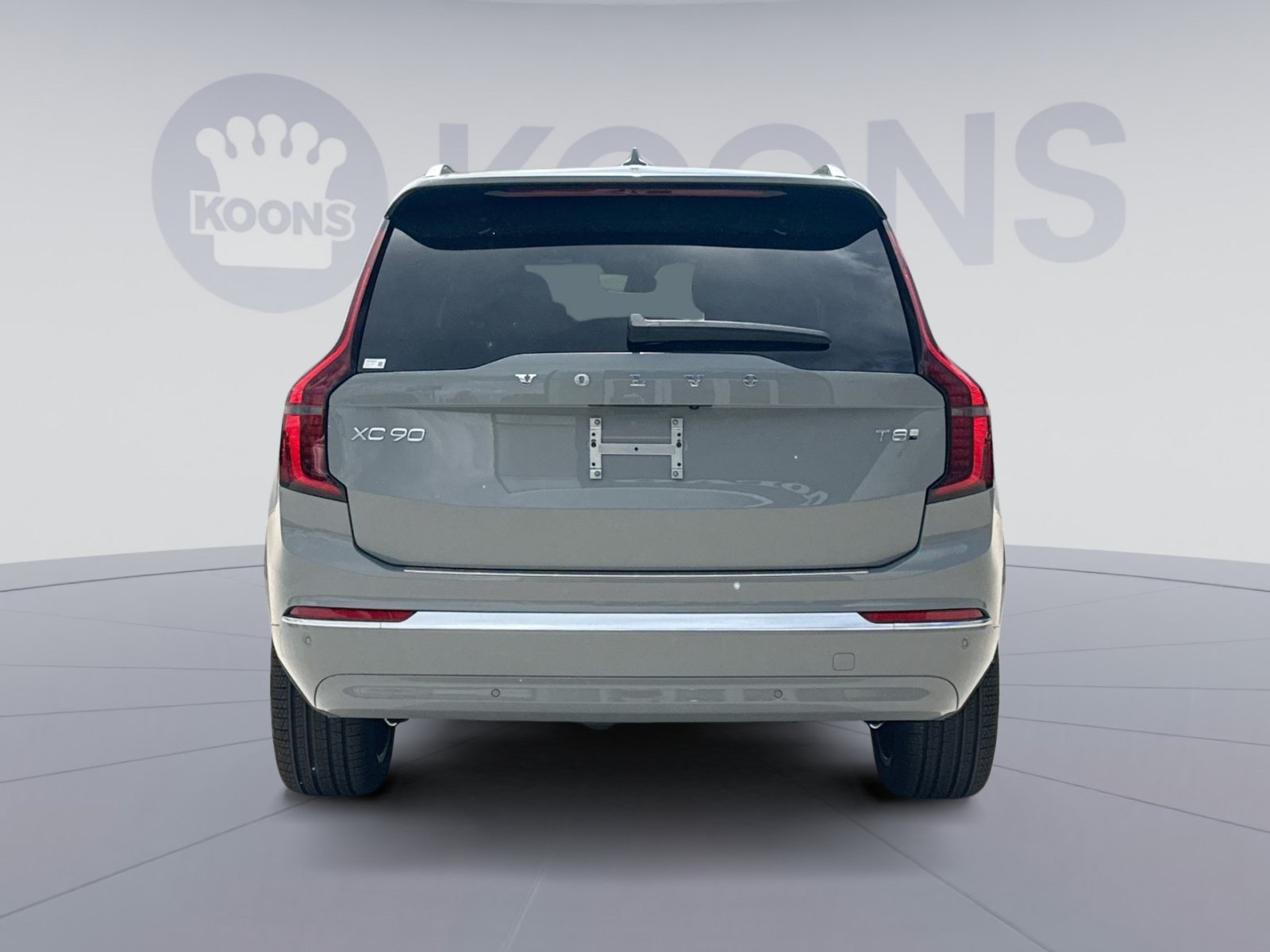 New 2026 Volvo XC90 T8 Plus w/ Protection Package Premier AWD/4WD image 5