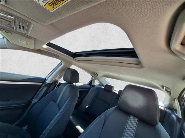Used 2020 Honda Civic EX image 12