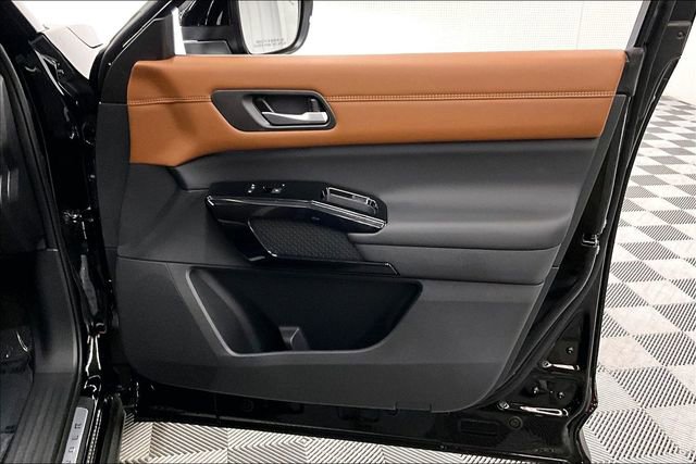 New 2026 Nissan Pathfinder Platinum image 39