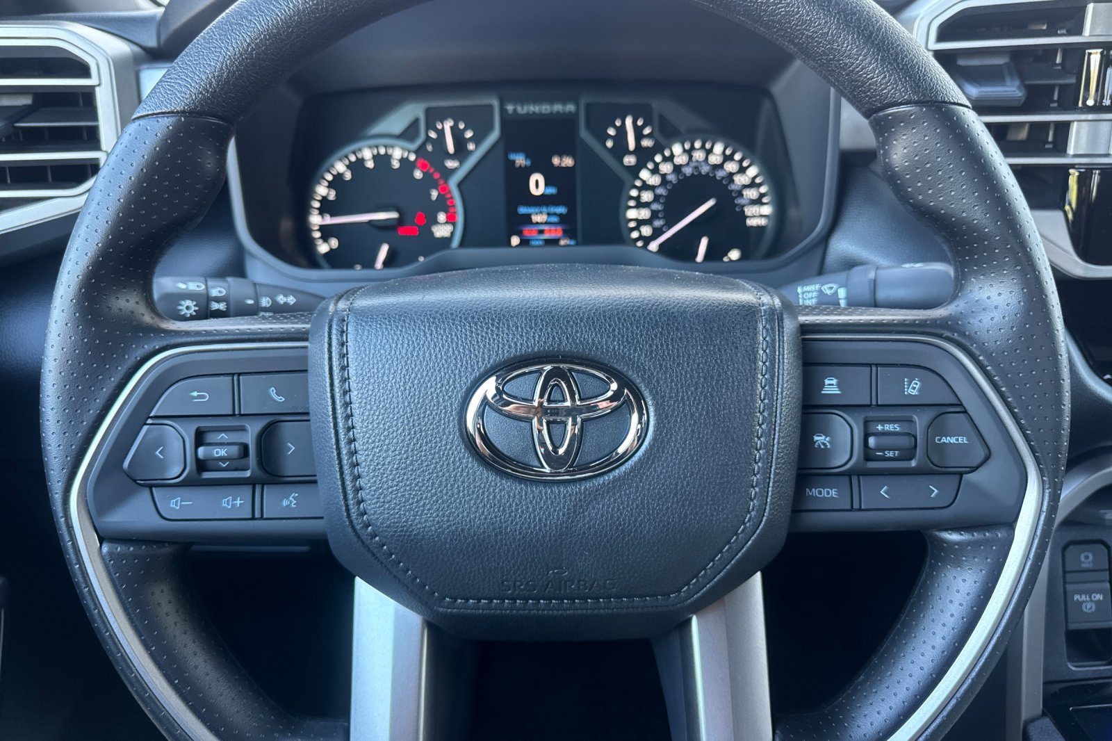 New 2026 Toyota Tundra SR5 w/ SR5 Convenience Package AWD/4WD image 25