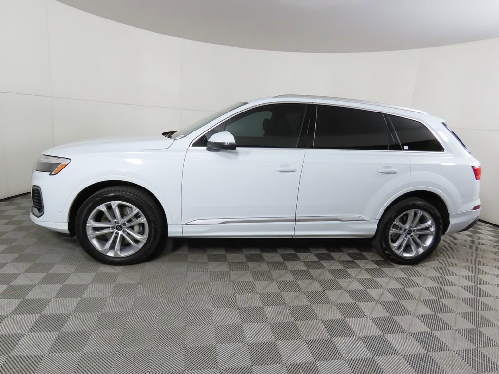 Used 2025 Audi Q7 3.0T Premium Plus w/ Premium Plus Package image 9