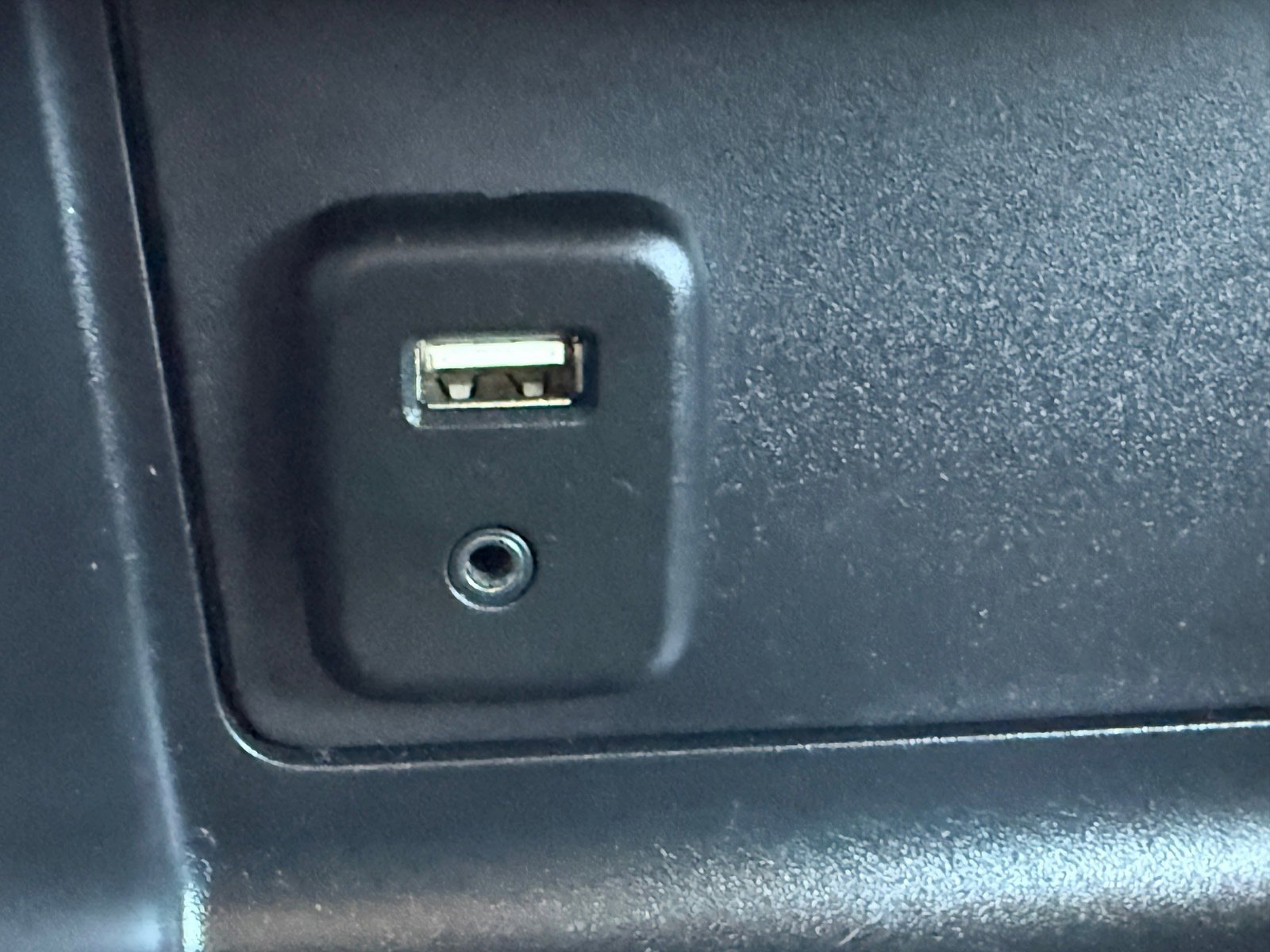 Used 2016 GMC Canyon 2WD Crew Cab w/ Convenience Package image 20