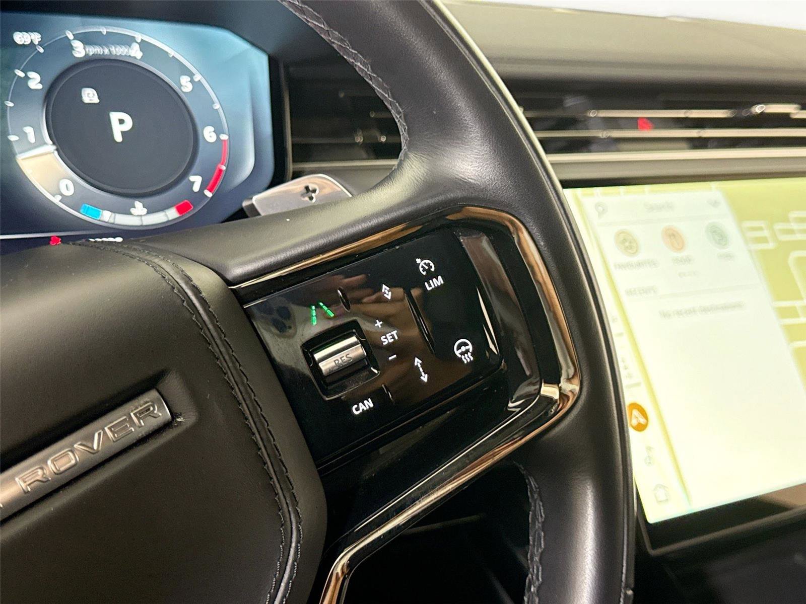 Used 2024 Land Rover Range Rover Sport Dynamic SE image 22