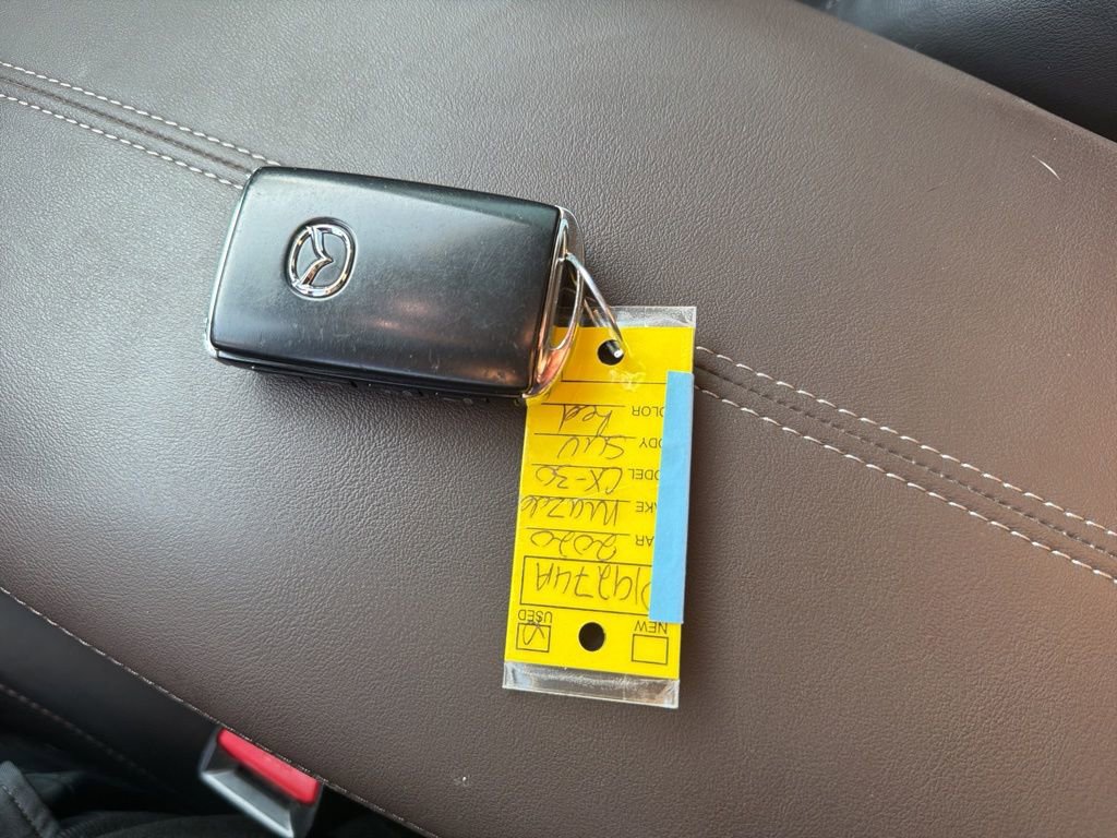 Used 2020 MAZDA CX-30 AWD w/ Premium Package image 15