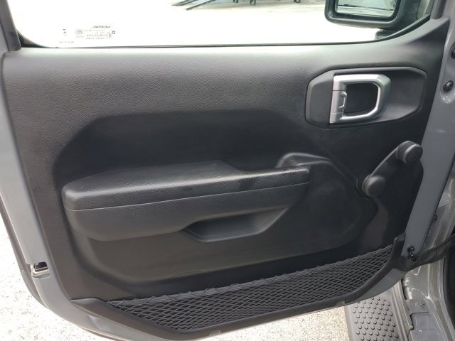 Certified 2023 Jeep Wrangler Sport AWD/4WD image 13