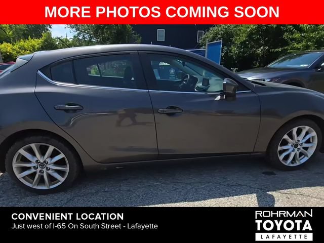 Used 2017 MAZDA MAZDA3 Touring FWD image 2