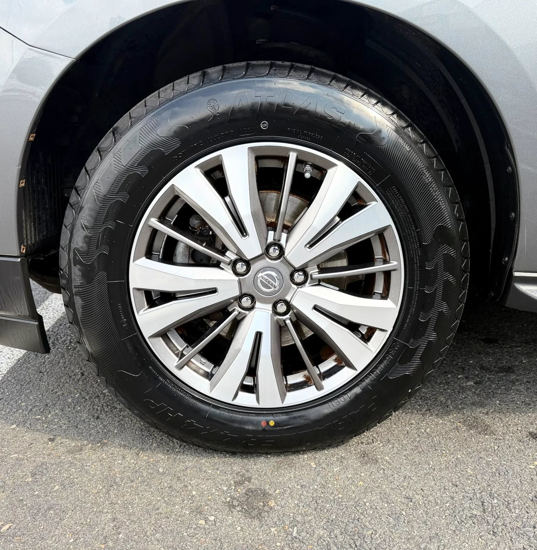 Used 2018 Nissan Pathfinder SV AWD/4WD image 50