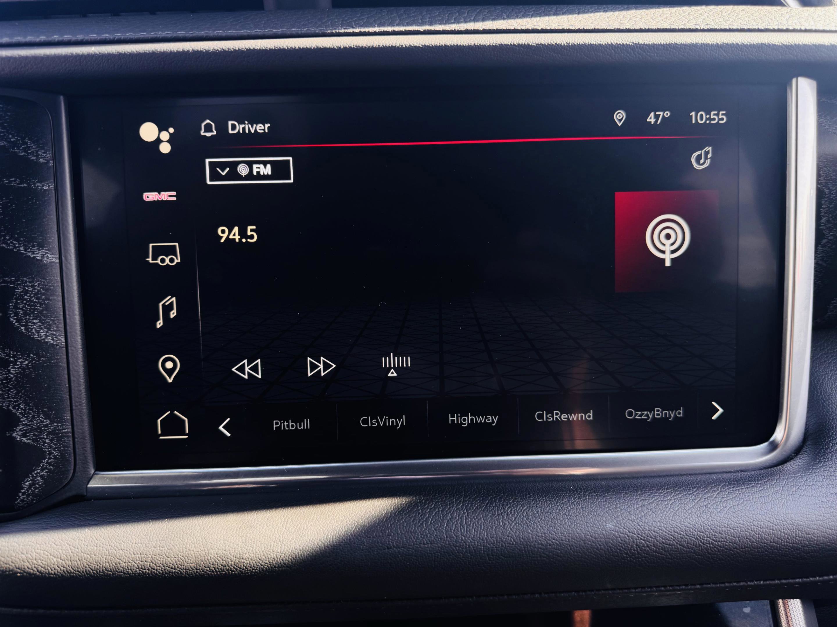 Used 2024 GMC Yukon XL Denali image 16