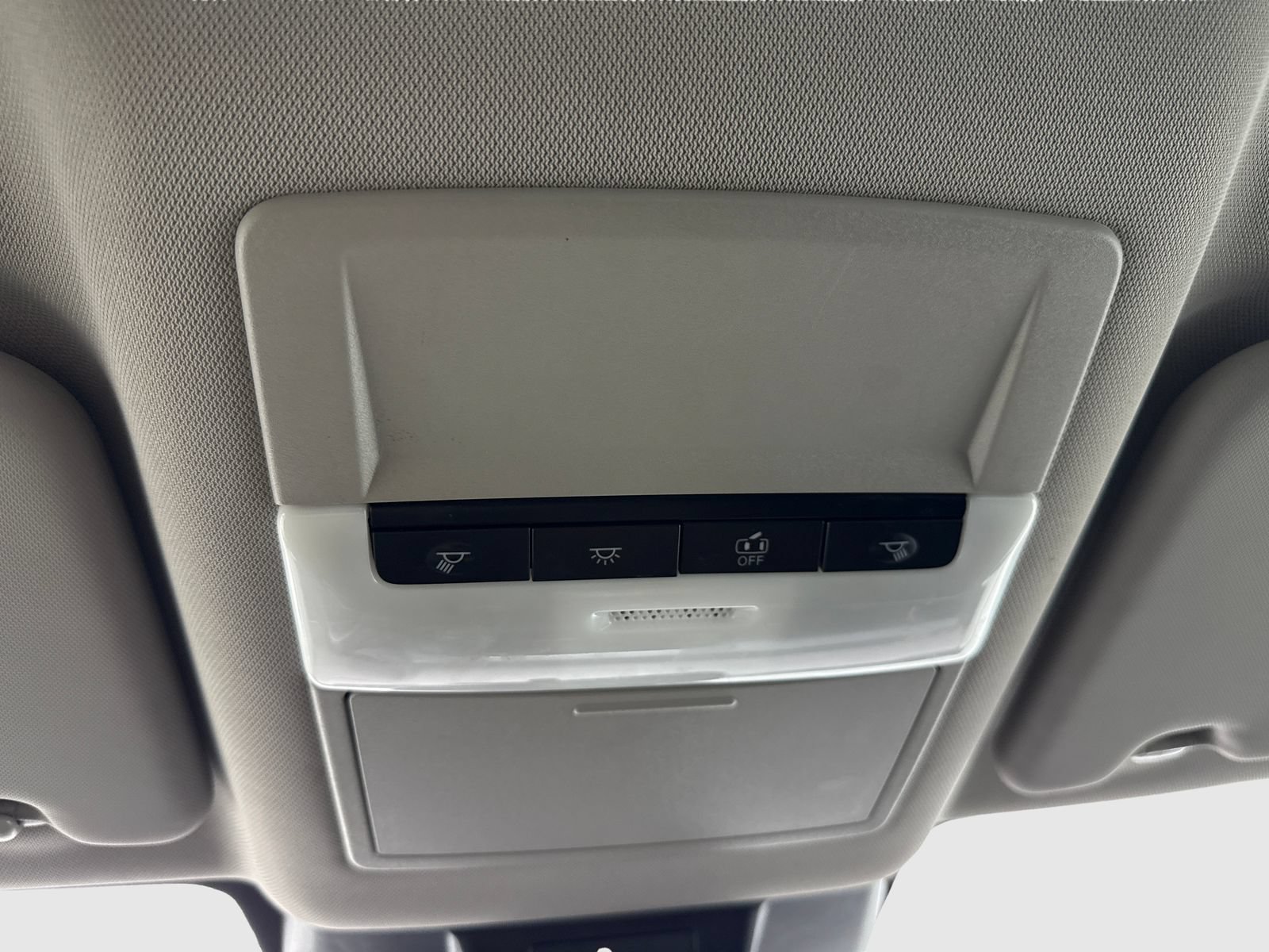 Used 2023 Nissan Rogue S FWD image 32