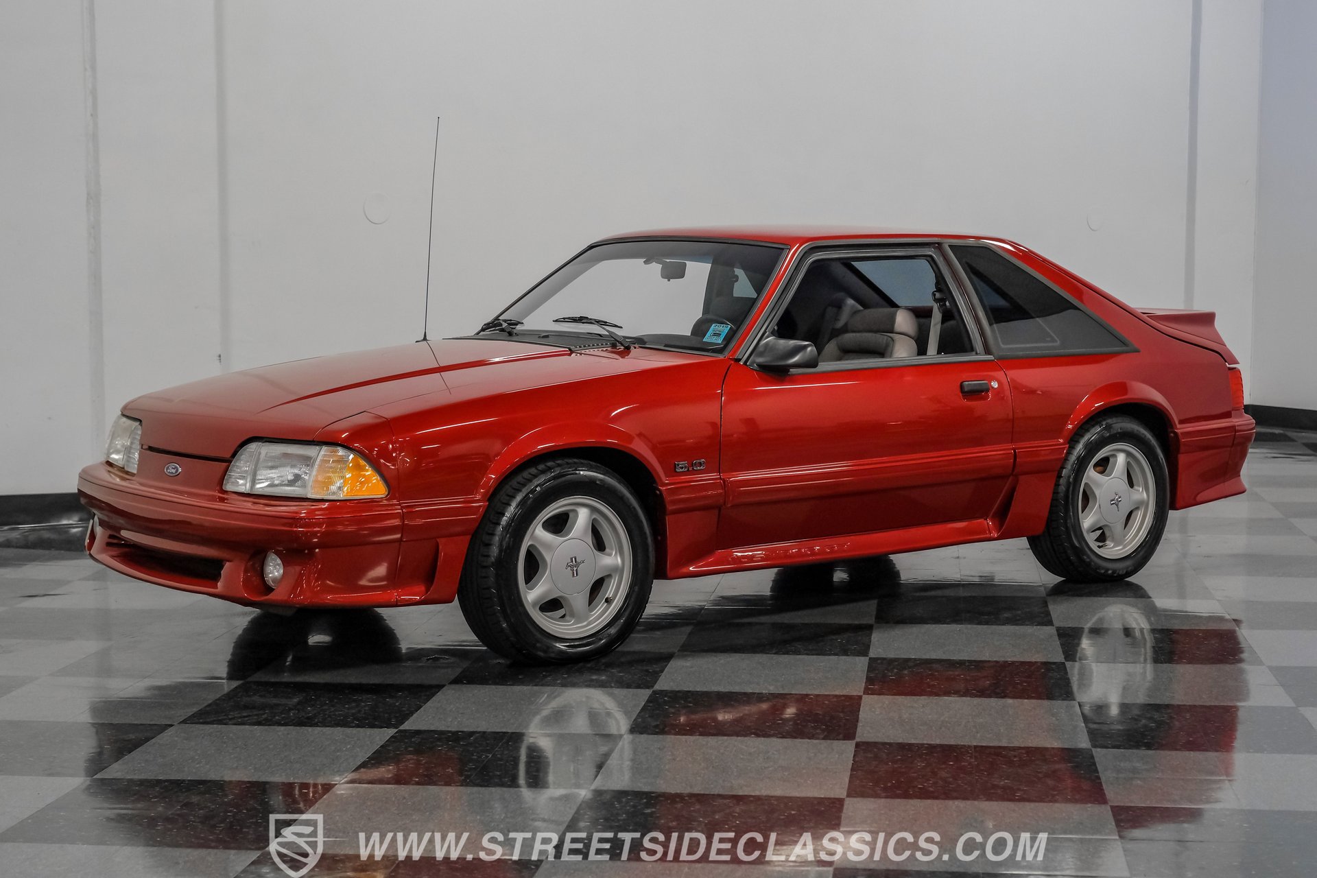 Used 1992 Ford Mustang GT image 6