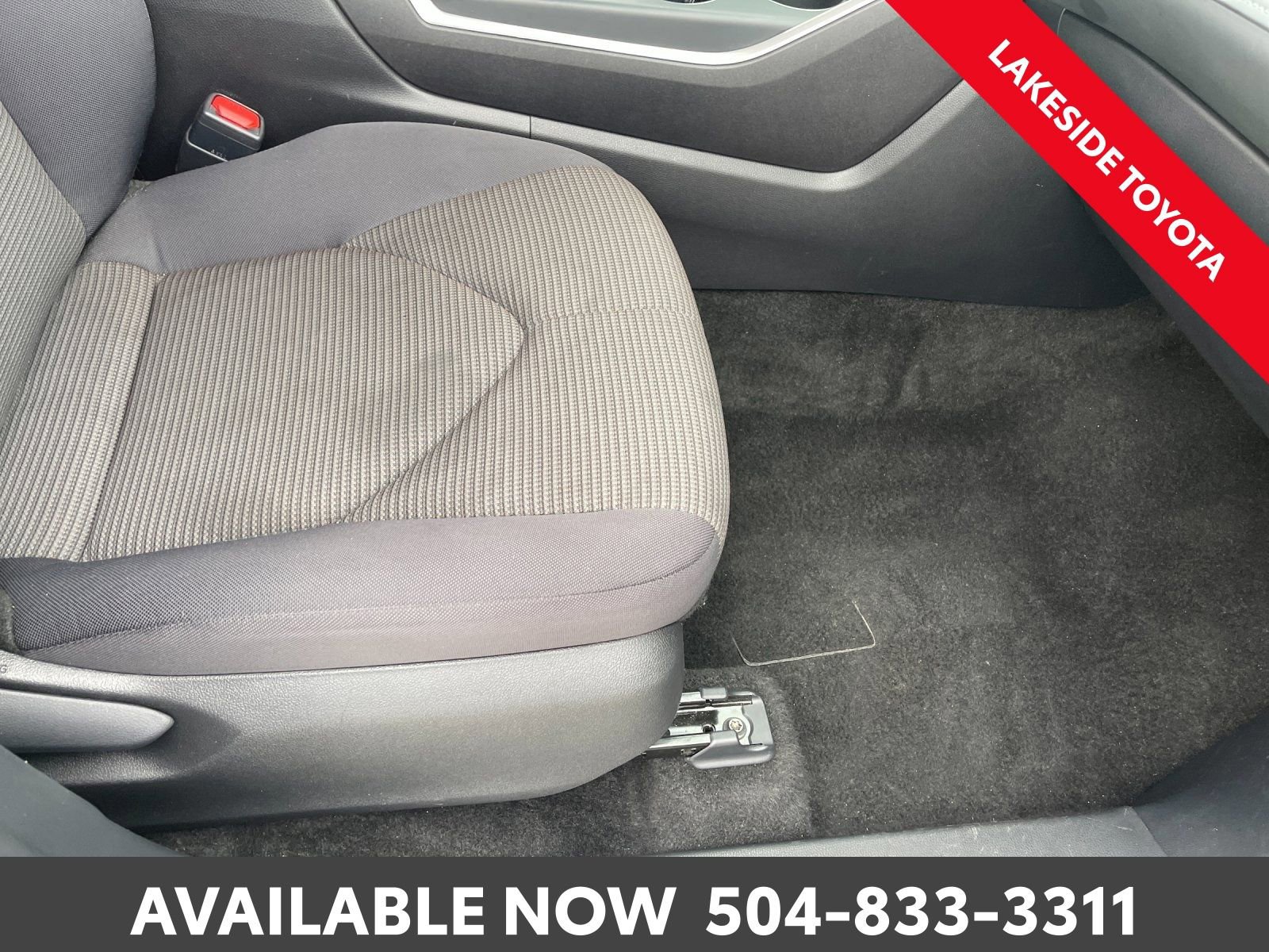 Used 2025 Toyota Highlander LE image 17