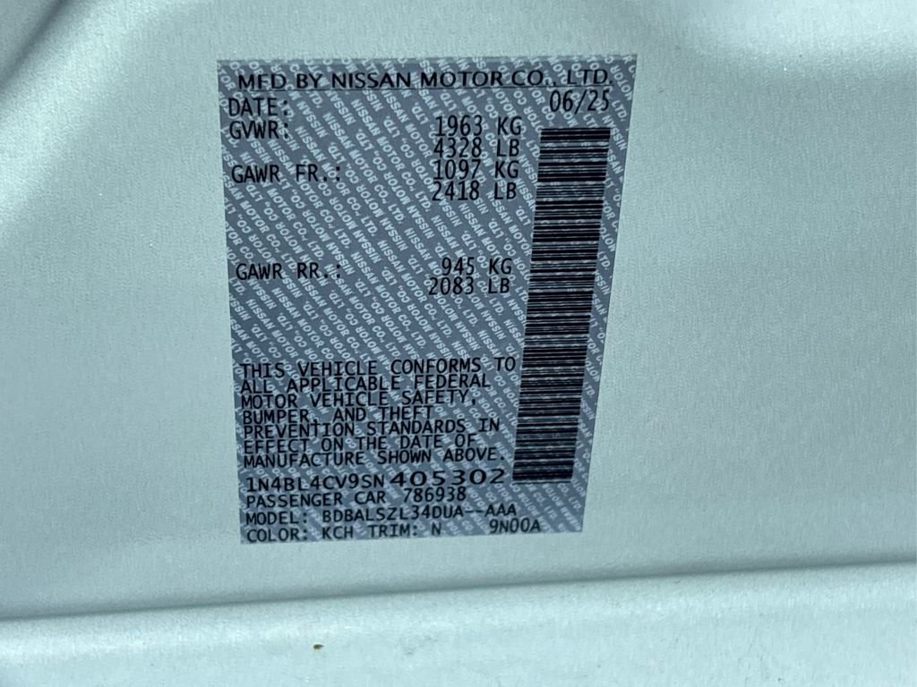 New 2025 Nissan Altima 2.5 SR image 16