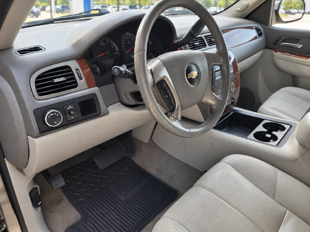 Used 2013 Chevrolet Tahoe LT w/ Texas Edition RWD image 17
