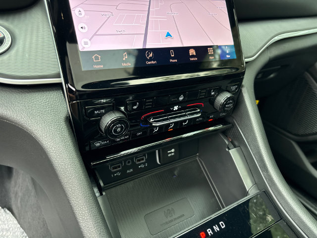 New 2027 Jeep Grand Cherokee Laredo X AWD/4WD image 24