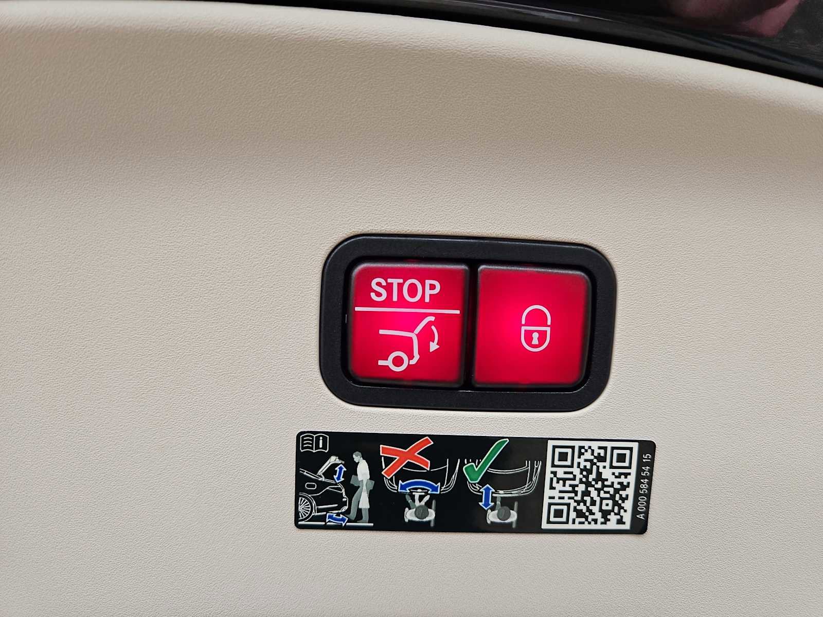 Used 2022 Mercedes-Benz AMG GT 53 image 37