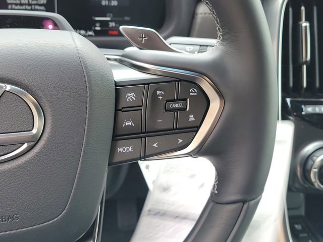 New 2026 Lexus LX 700h Luxury AWD/4WD image 23