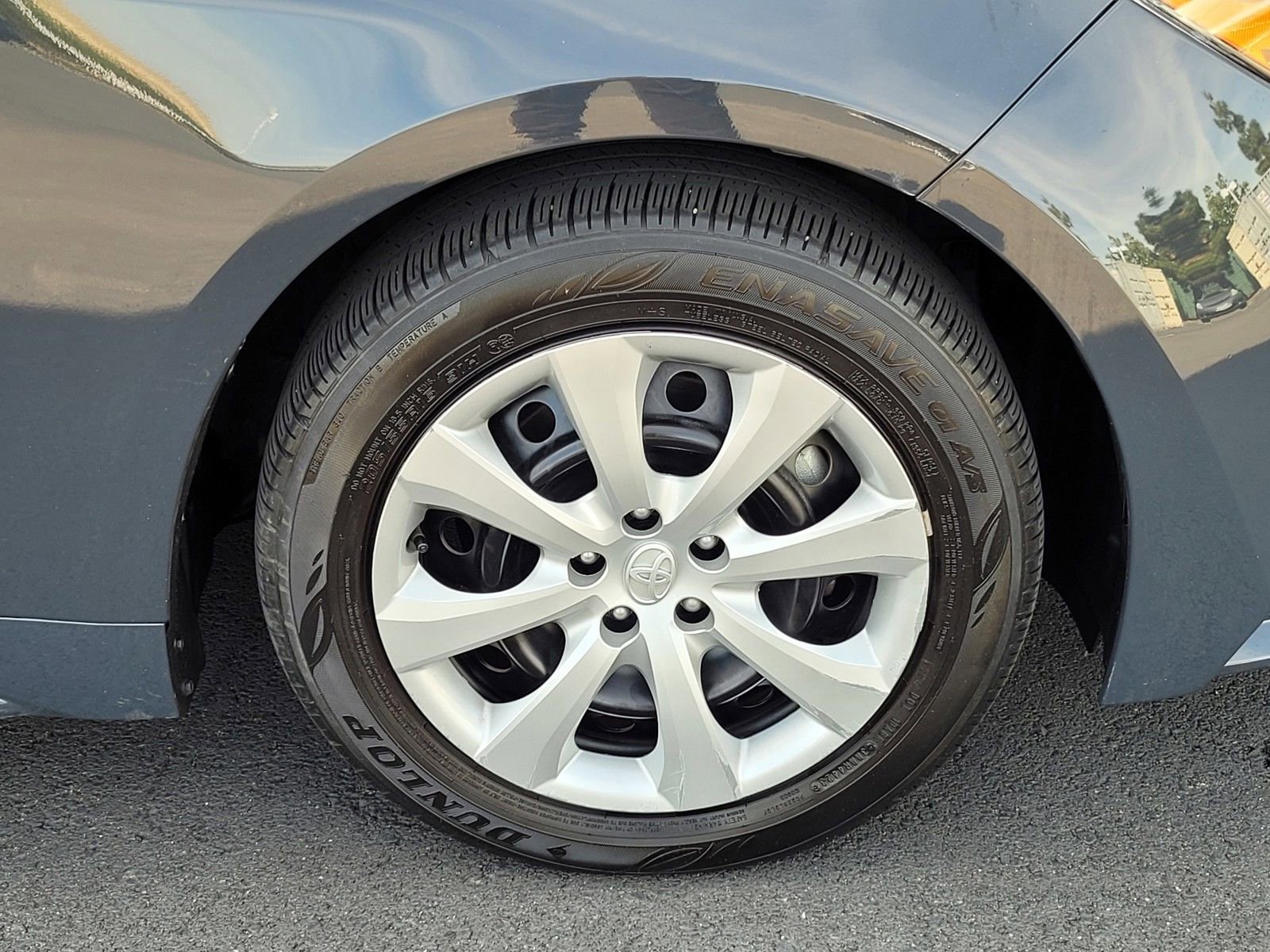 Used 2024 Toyota Corolla LE FWD image 10