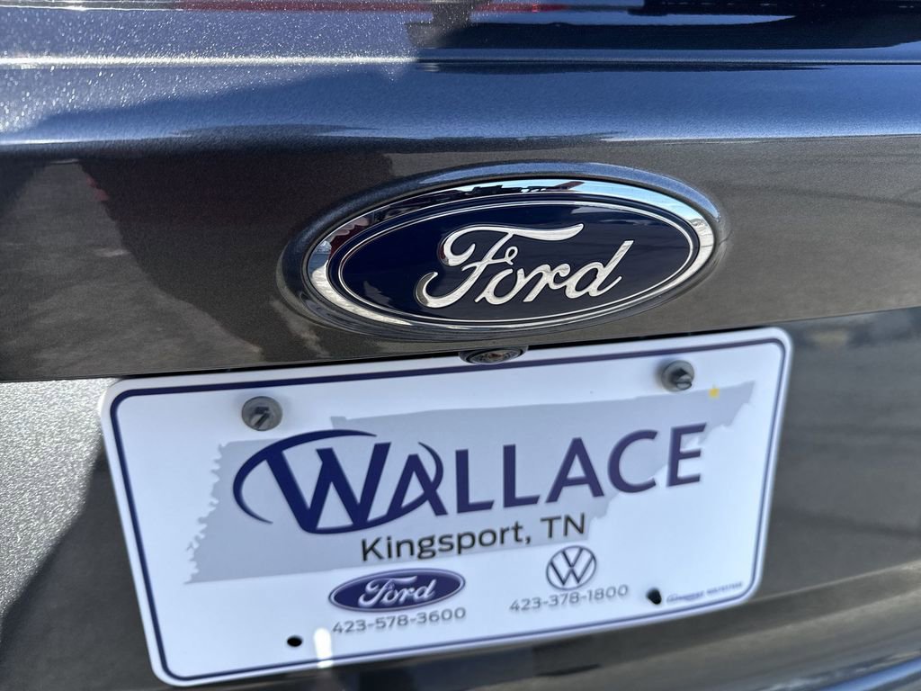 Used 2019 Ford Escape Titanium w/ U0J03 - Titanium Tow Package image 7