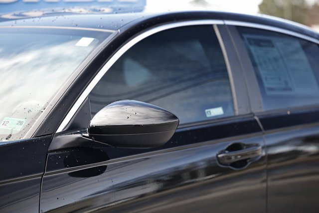 Used 2024 Honda Accord Sport image 4