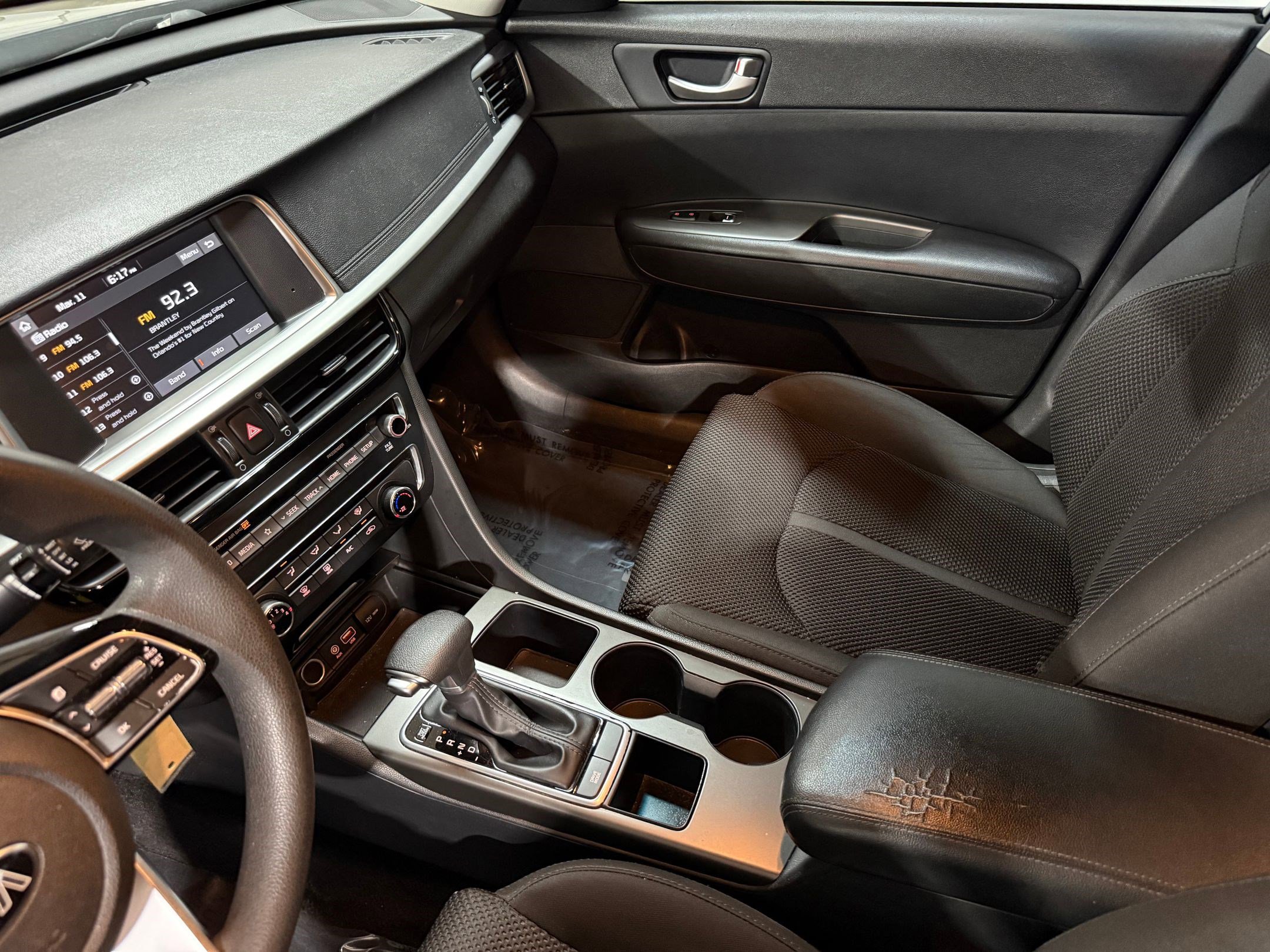 Used 2019 Kia Optima LX image 29