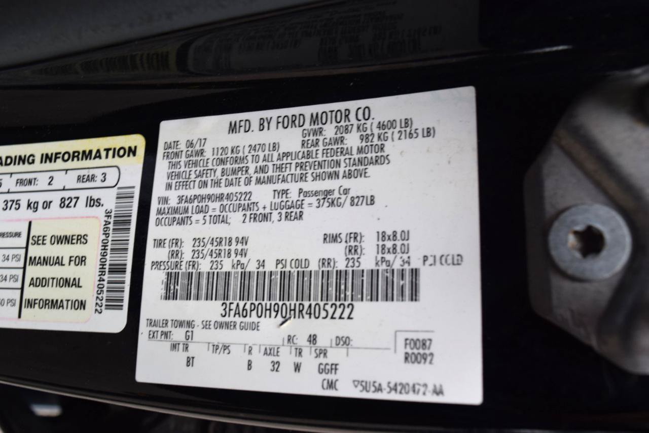 Used 2017 Ford Fusion SE w/ Fusion SE Technology Package FWD image 40