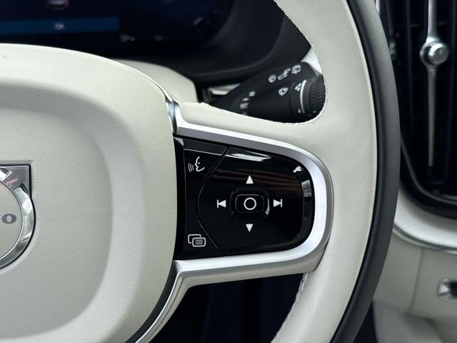 New 2026 Volvo XC60 B5 Ultra w/ Climate Package image 27
