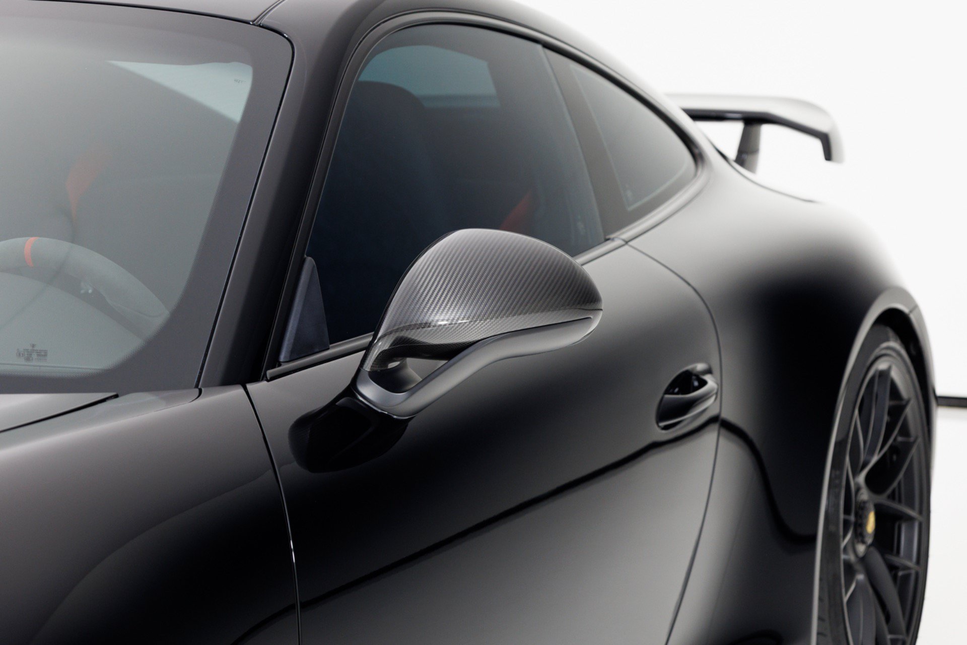 Used 2017 Porsche 911 Carrera GTS RWD image 54