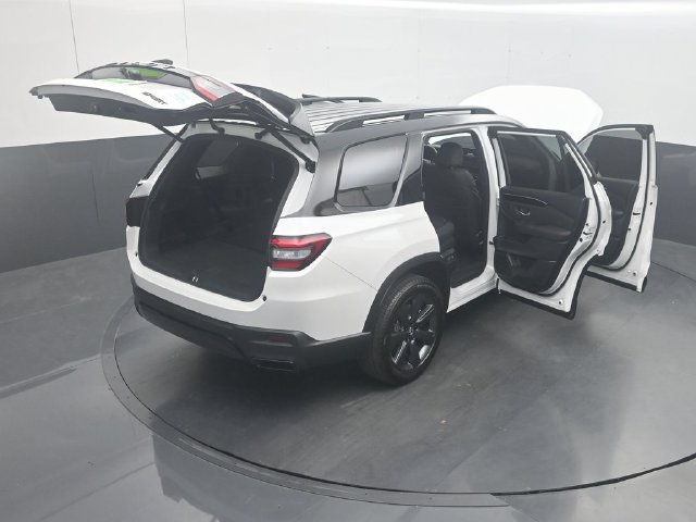 New 2026 Honda Pilot Sport image 48