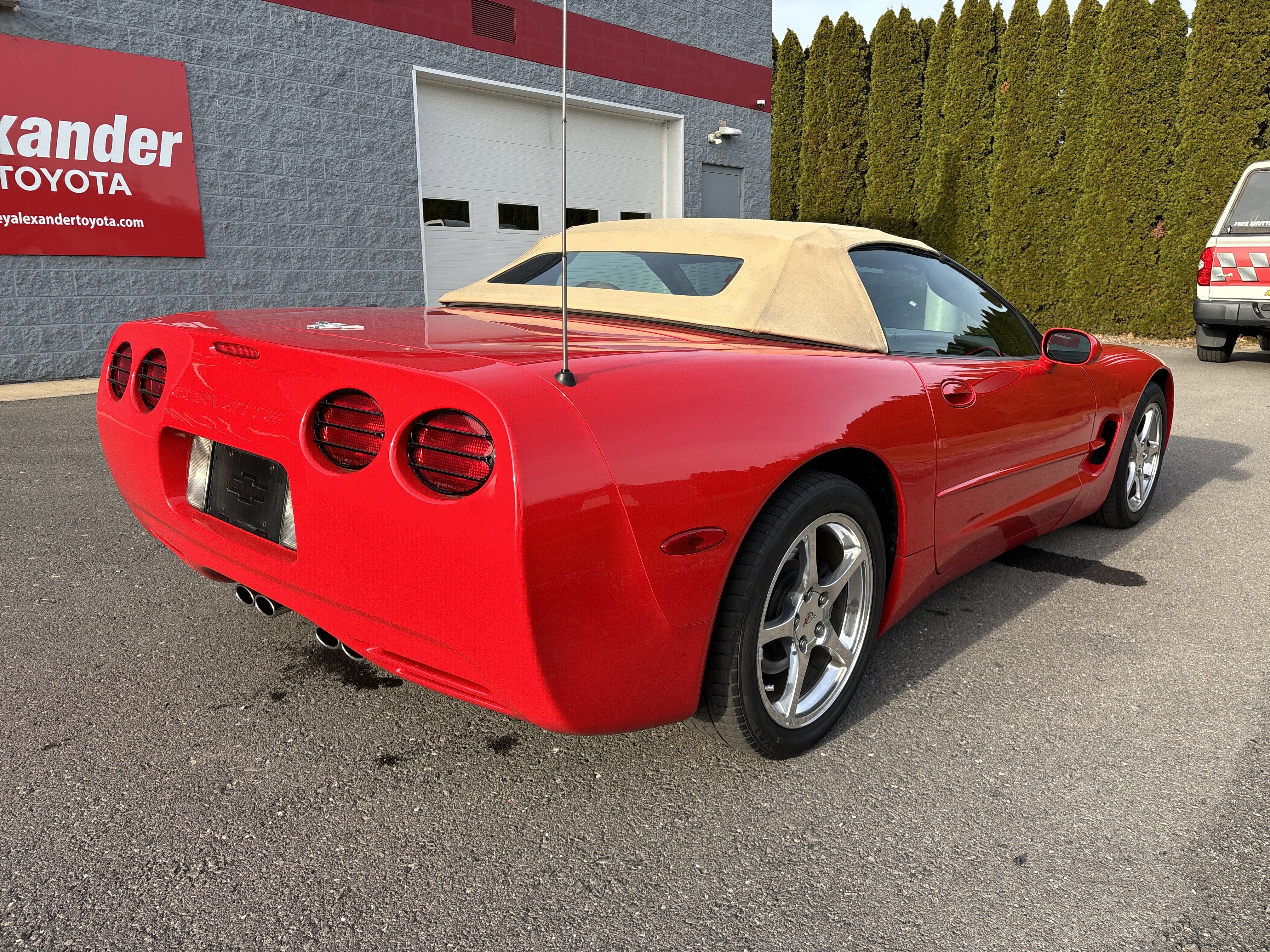 Used 2003 Chevrolet Corvette Base w/ Preferred Equipment Group1 image 3