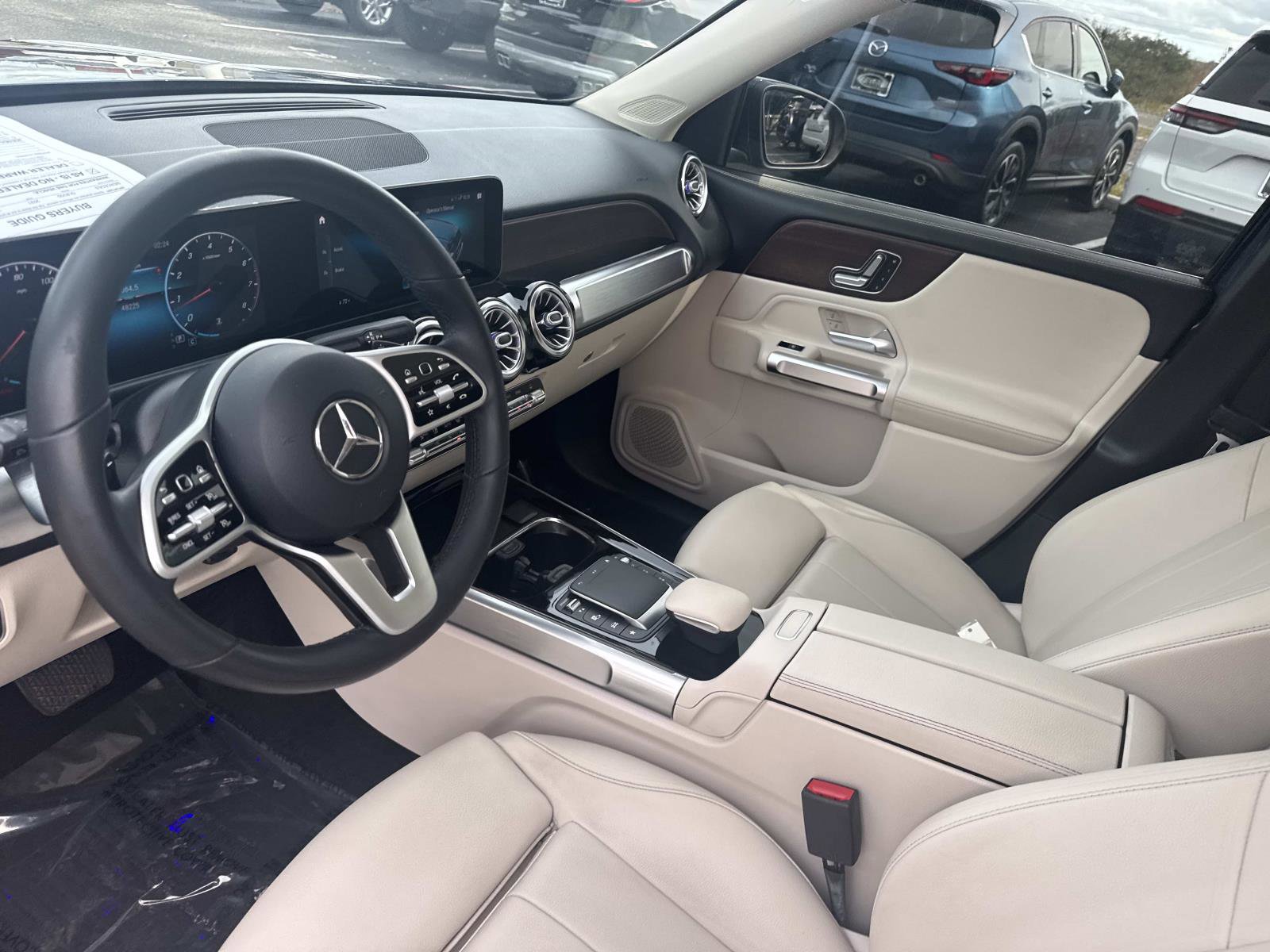 Used 2021 Mercedes-Benz GLB 250 image 33