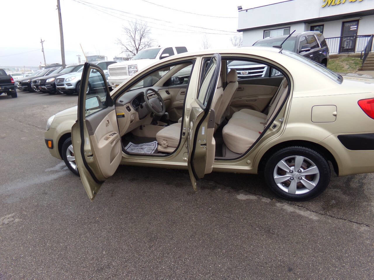 Used 2009 Kia Rio LX w/ PWR Pkg image 15