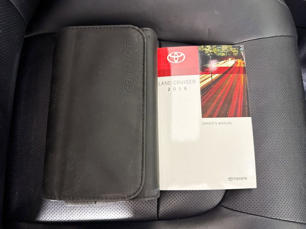 Used 2016 Toyota Land Cruiser AWD/4WD image 44