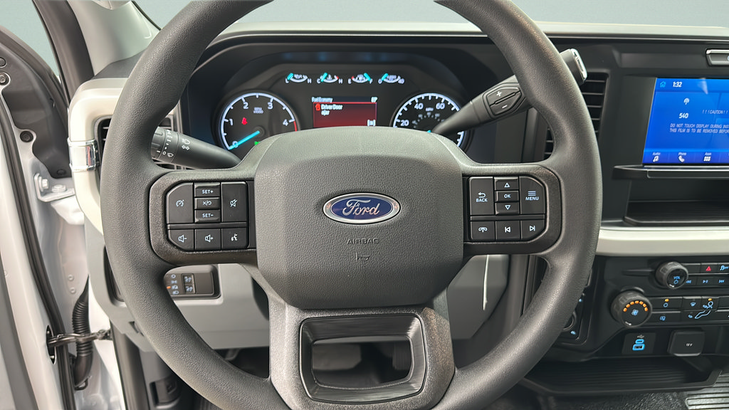 New 2026 Ford F250 XL w/ XL Chrome Package AWD/4WD image 14