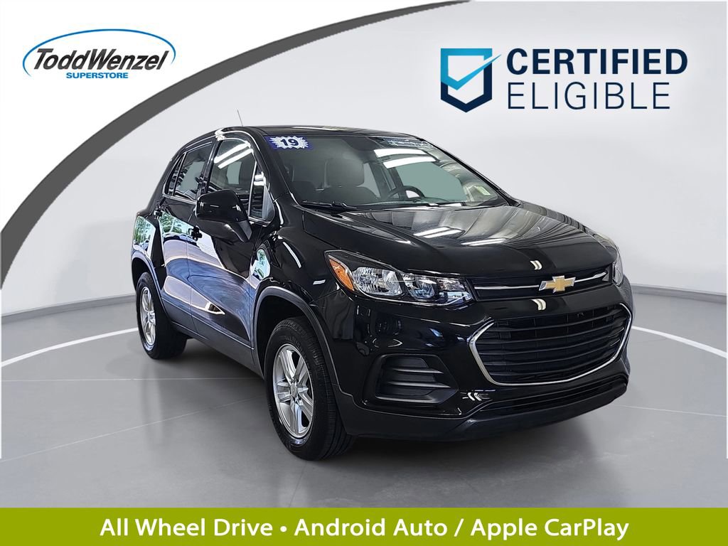 Used 2019 Chevrolet Trax LS w/ LPO, Cargo Package AWD/4WD image 1