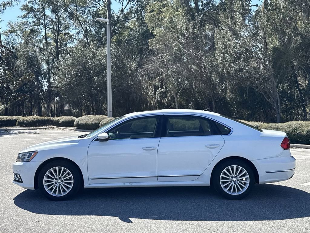 Used 2016 Volkswagen Passat 1.8T SE image 10