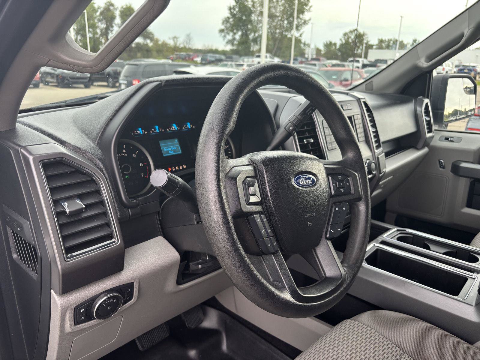Used 2017 Ford F150 XLT AWD/4WD image 15
