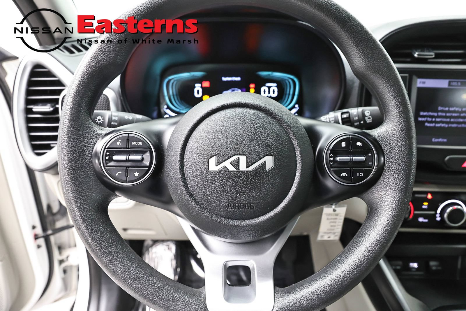Used 2023 Kia Soul FWD image 10
