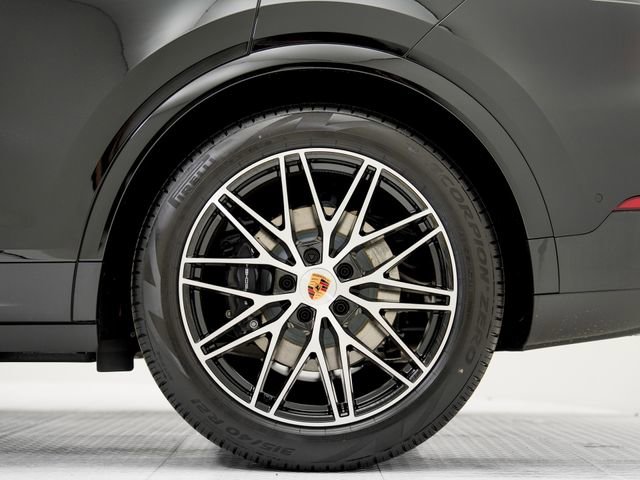 New 2026 Porsche Cayenne image 28