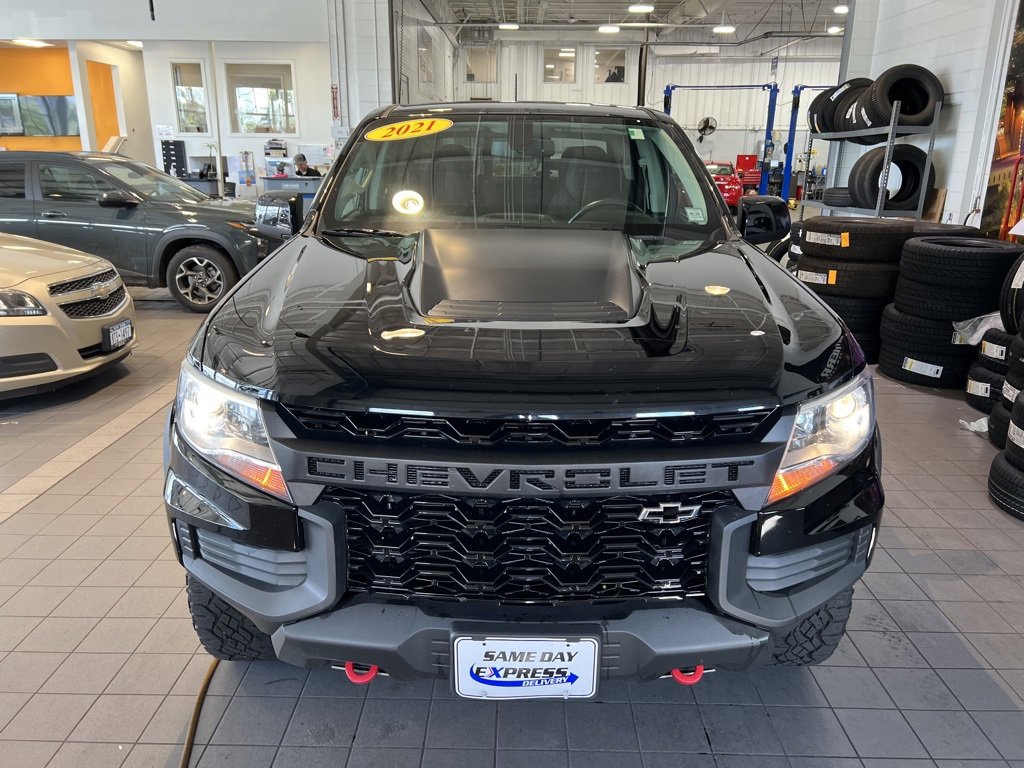 Used 2021 Chevrolet Colorado ZR2 image 2