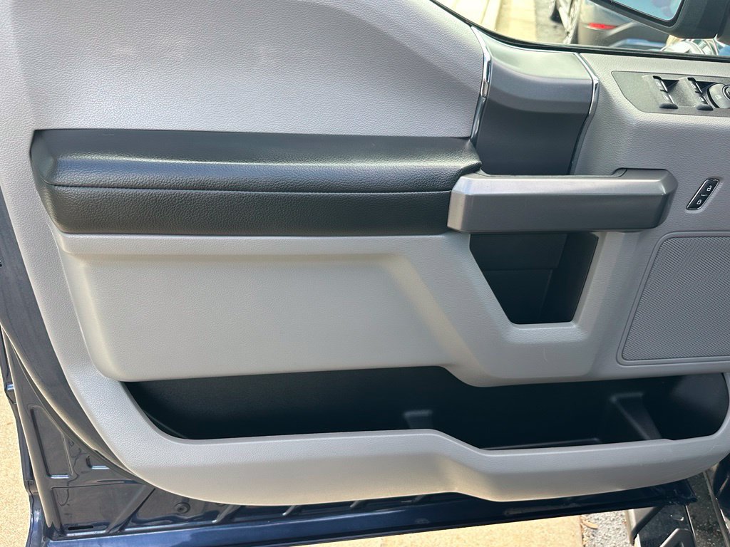 Used 2019 Ford F150 XLT w/ Equipment Group 302A Luxury AWD/4WD image 21
