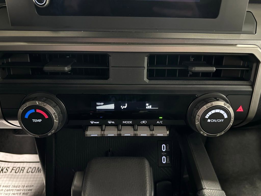 Used 2025 Toyota 4Runner SR5 image 28